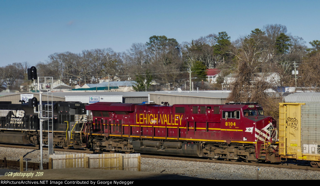 NS 8104 Heritage Unit "Lehigh Valley"